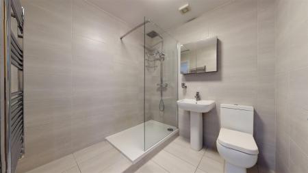 Coronation Walk To Let