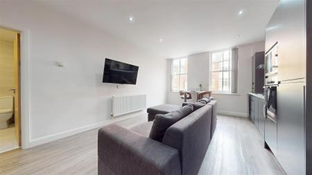 Coronation Walk To Let