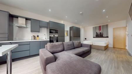 Coronation Walk To Let