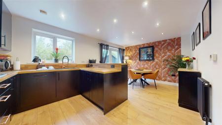 Simmons Close Kitchen/Diner