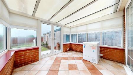 Rose Avenue Conservatory