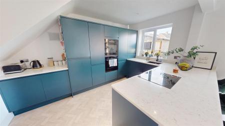 Heron Grove Kitchen Diner