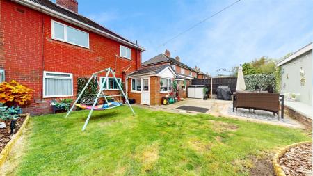 Holt Crescent - Bedroom
