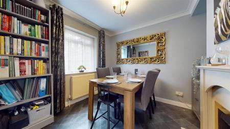 Holt Crescent - Dining Room
