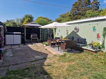 Holt Crescent - Rear Garden