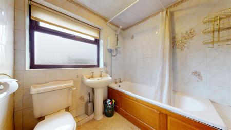 Birchfield Street Bathroom