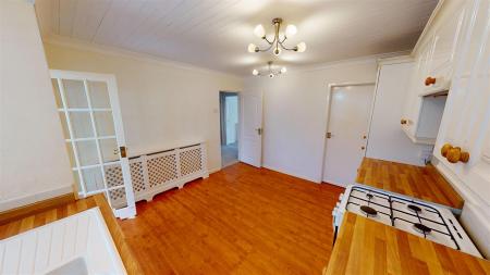 Humber Crescent Kitchen