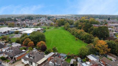 Humber Crescent Views