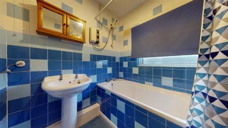 Festival Road Bathroom