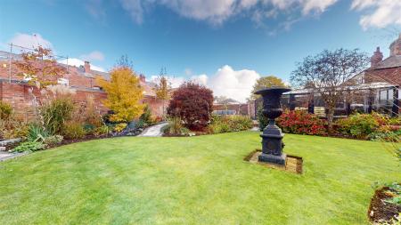 Kings Road Rear Garden