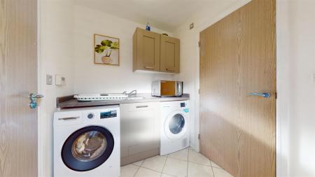 Cherwell Avenue Utility