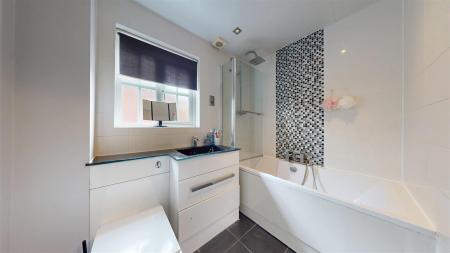 Cavan Drive Bathroom