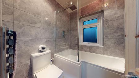 Newton Road Bathroom