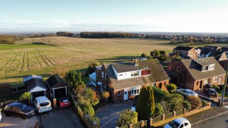 Coultshead Avenue Front