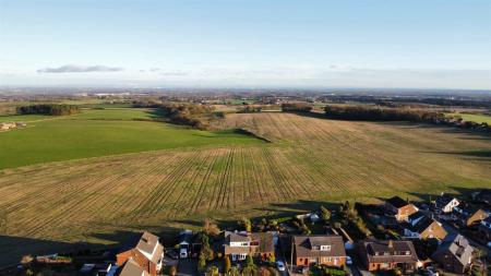 Coultshead Avenue Front