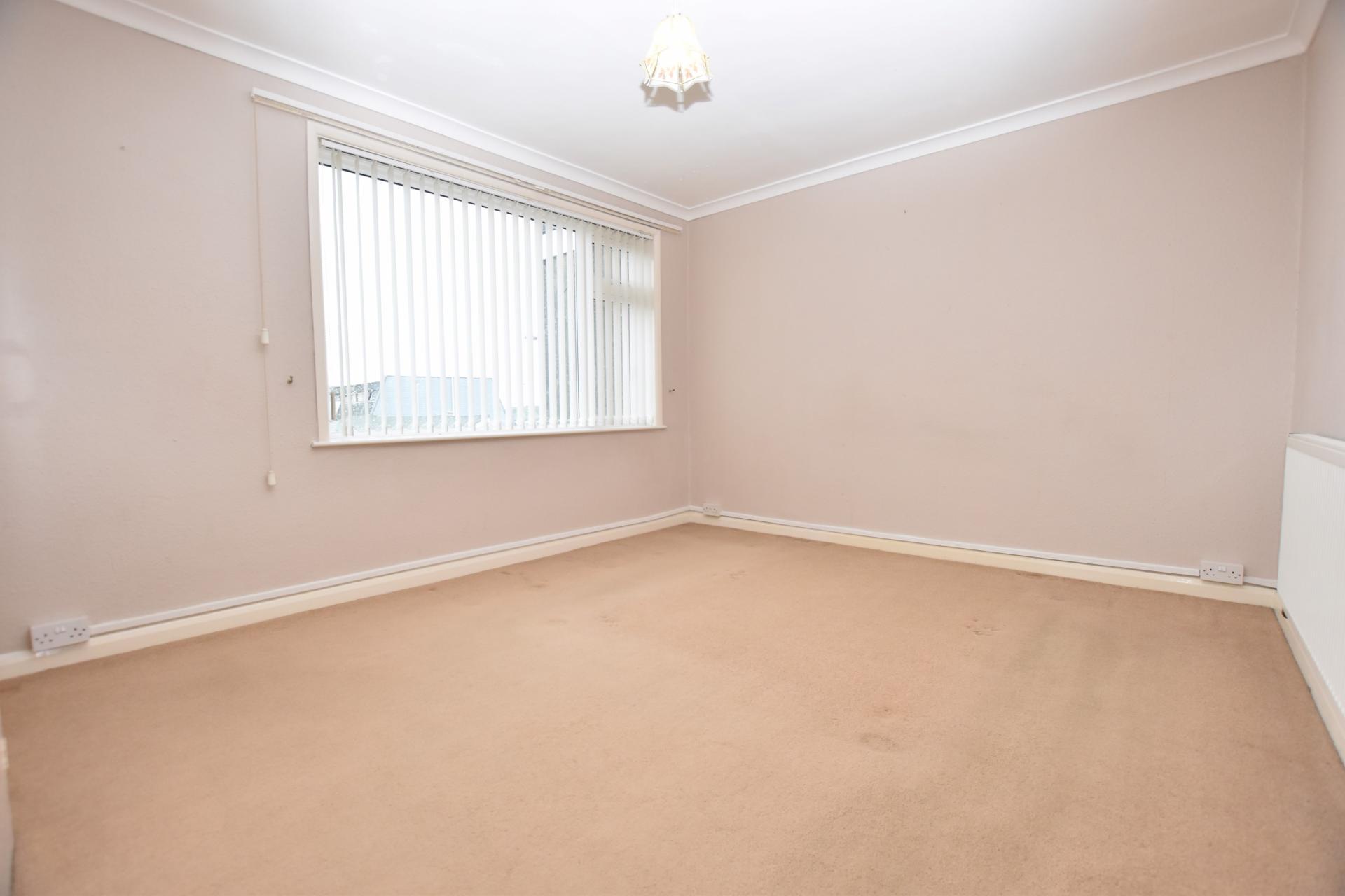 2 bedroom Flat for sale in Newquay