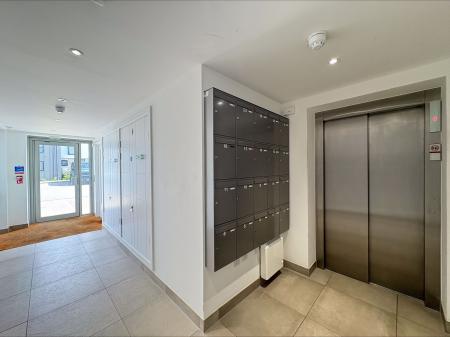 Entrance Hallway and Lift