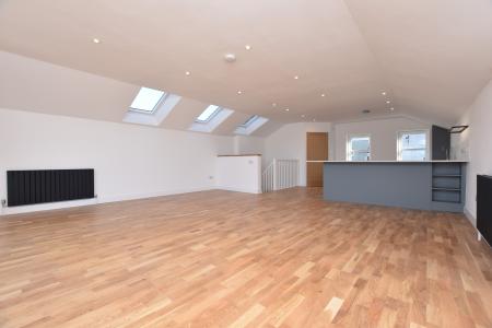 Open Plan Lounge/Diner/Kitchen