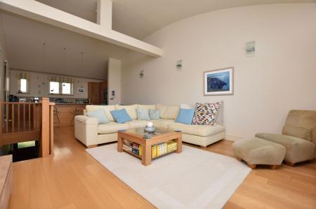 Open plan lounge/diner/kitchen