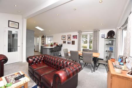 Open Plan Lounge/Kitchen/Diner