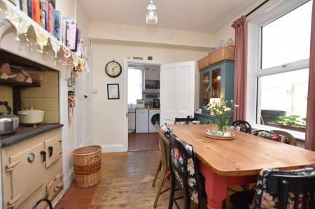 Breakfast Room