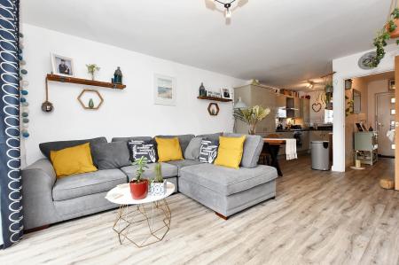Lounge/Diner
