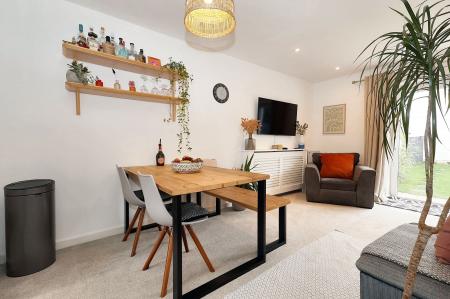 Lounge/Diner