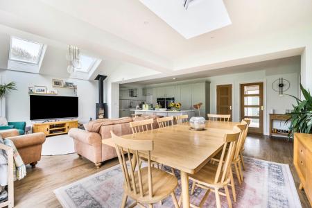 Open Plan Lounge/Diner/Kitchen