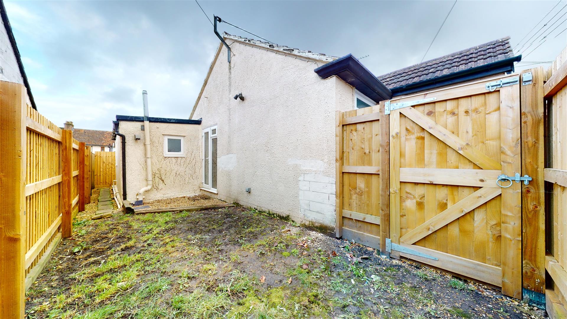 2 bedroom SemiDetached Bungalow for sale in Radstock