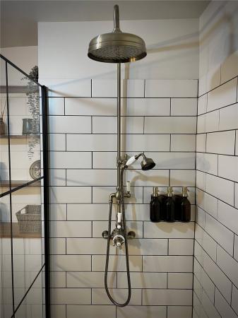 Shower-Room