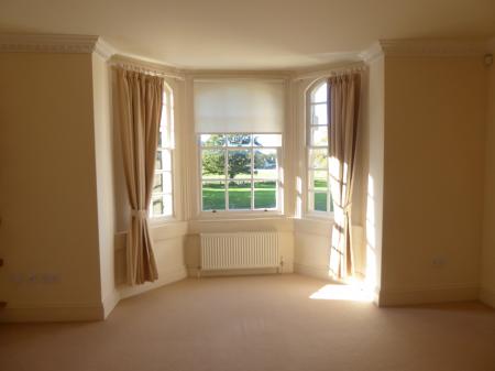 DINING ROOM/BEDROOM