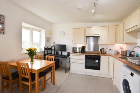 Kitchen Dining Area