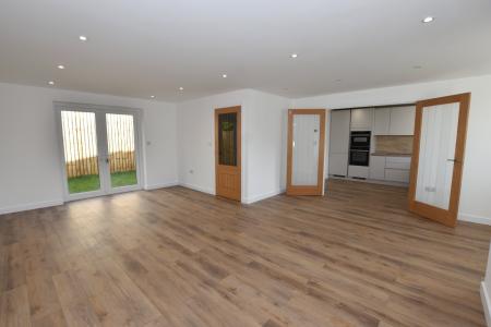 Lounge Kitchen