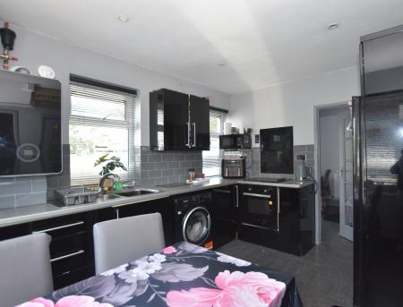 House Kitchen Diner