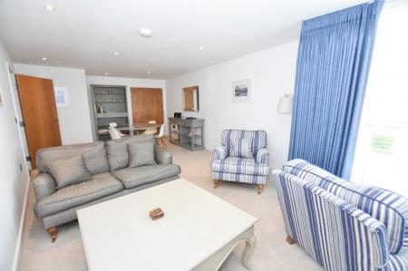 Lounge Dining Room