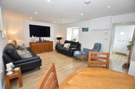 Lounge Dining Room