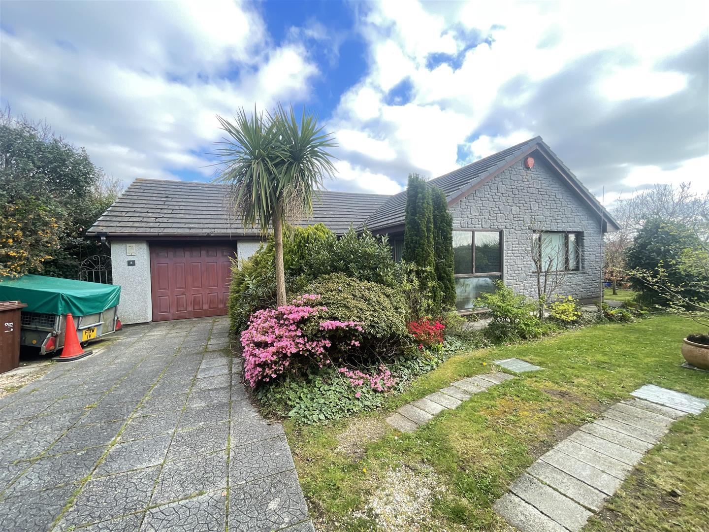 3 bedroom Detached Bungalow for sale in Camborne