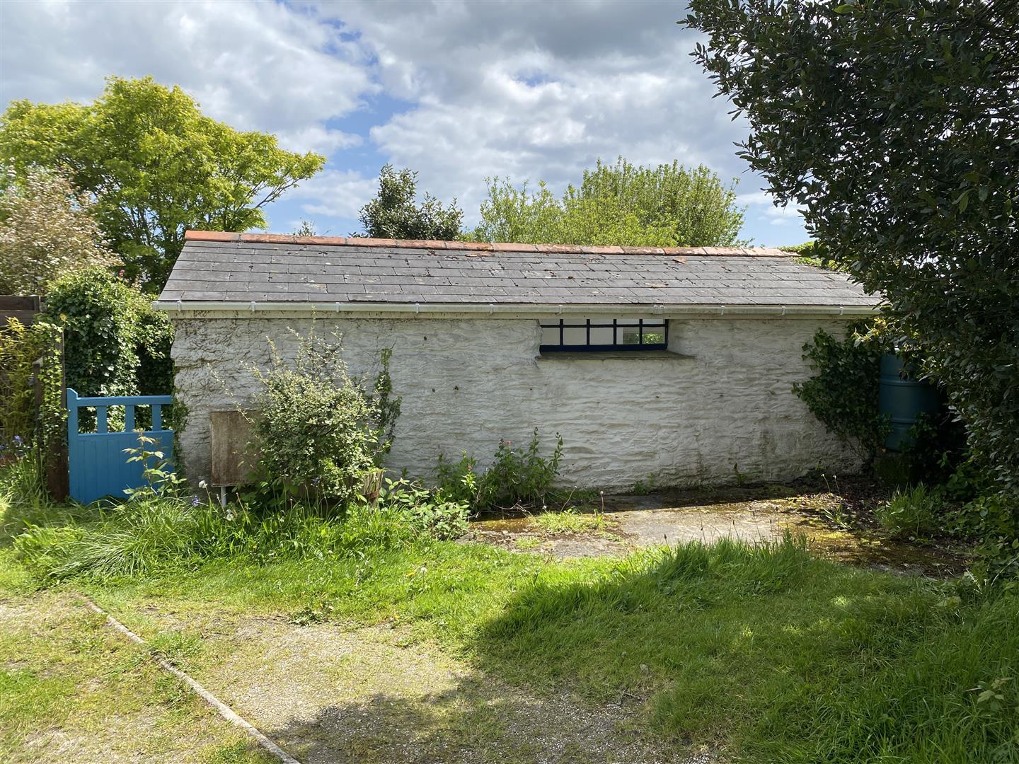 Garage for sale in Truro