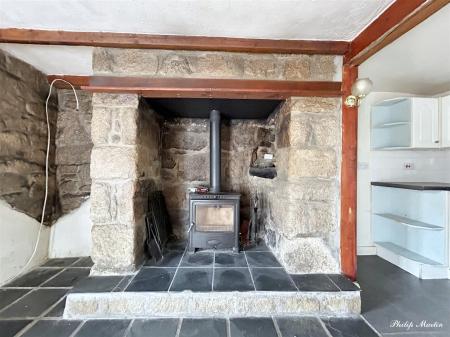 Fireplace.jpg