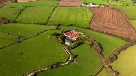 1023_01 - North Carne Farm, TR16 6NW (small) (17).