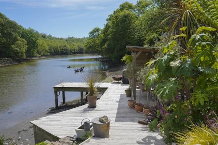 20. Hugh Hastings_Riverside Cottage_16.5.24.jpg