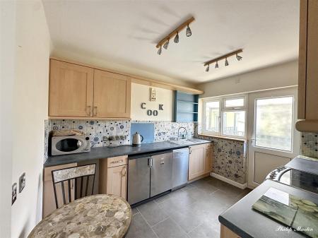 image00033 - Copy.jpg