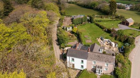 0424_04 - 1 Two Burrow Hill, TR4 9HQ (Small) (20).