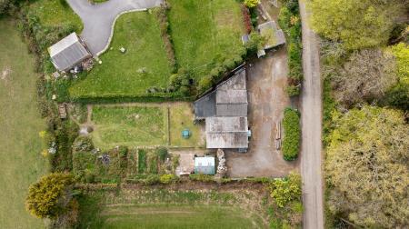 0424_04 - 1 Two Burrow Hill, TR4 9HQ (Small) (29).