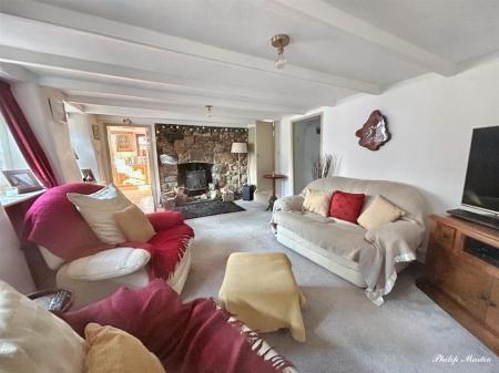 sitting room.jpg