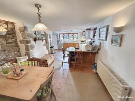 dining room.jpg