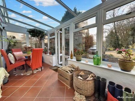 Sunroom.jpg