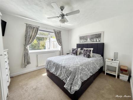 Master bedroom.jpg