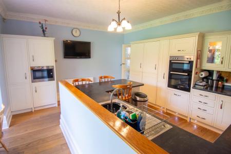0925_01 - Penvearn, West Trewirgie Road, Redruth (