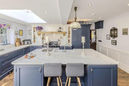 Open Plan Kitchen Dining Area